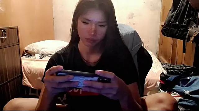 yanaleciousxx