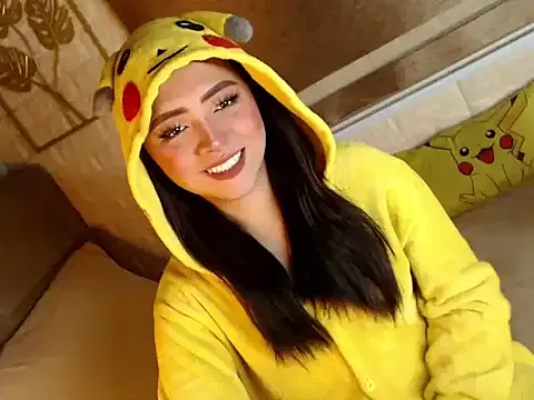 yourdevilsweettsx on StripChat