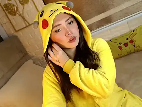 yourdevilsweettsx on StripChat