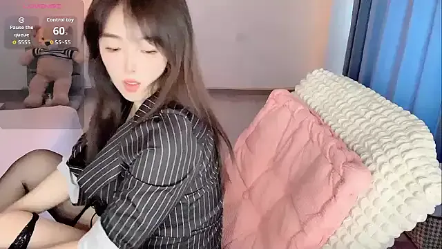 Yueer-2026 on StripChat